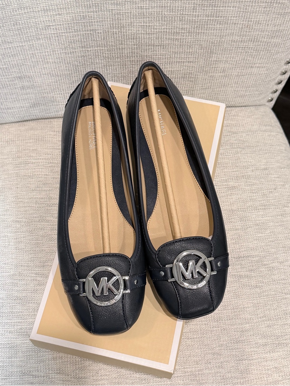 Michael Kors Black Leather MK Logo Ballet Flats with Silver Hardware